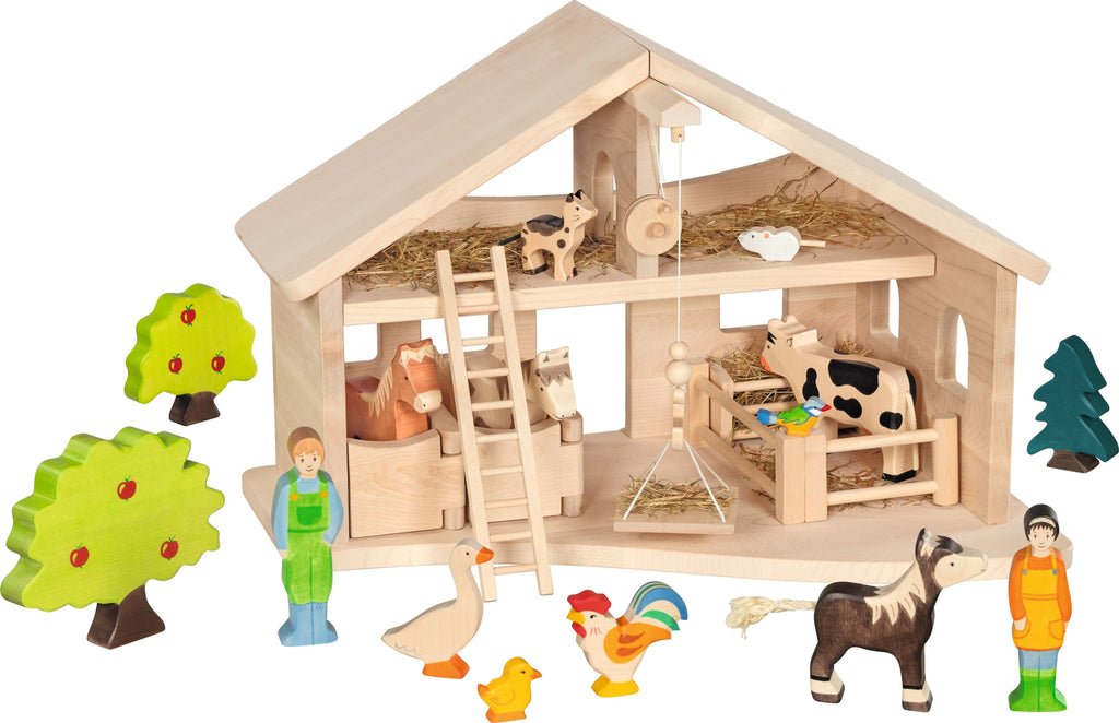 Großer Stall mit Seilwinde, Holztiger Bauernhof – Foto 4