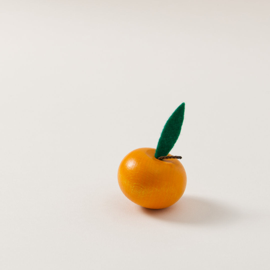 Holz-Mandarine mit Filz-Blatt