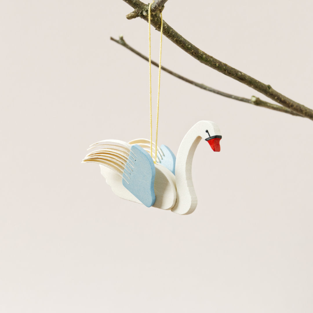 Schwan-Aufhänger in Weiß-Hellblau