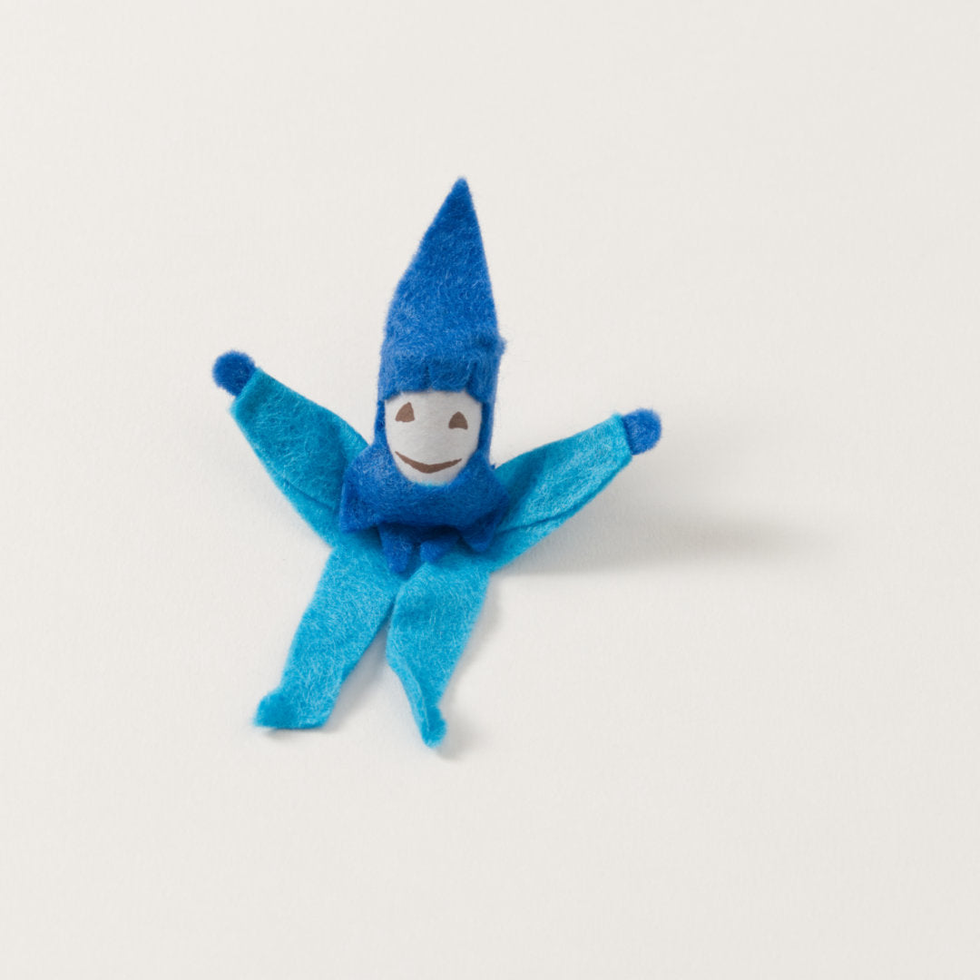 Kleiner Filz-Wichtel in Blau