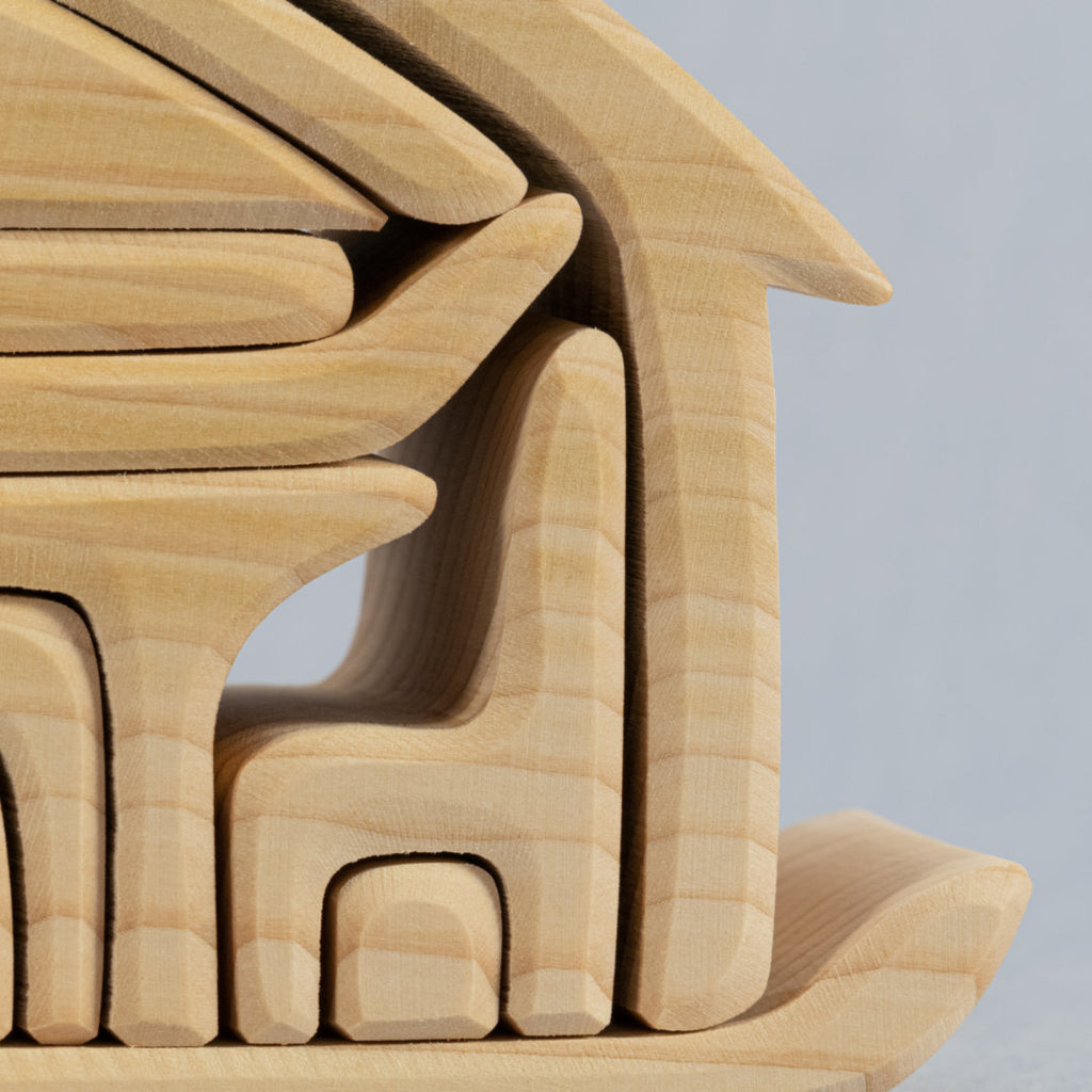 Detail zusammenstreckbare Einzelteile in Möbelform