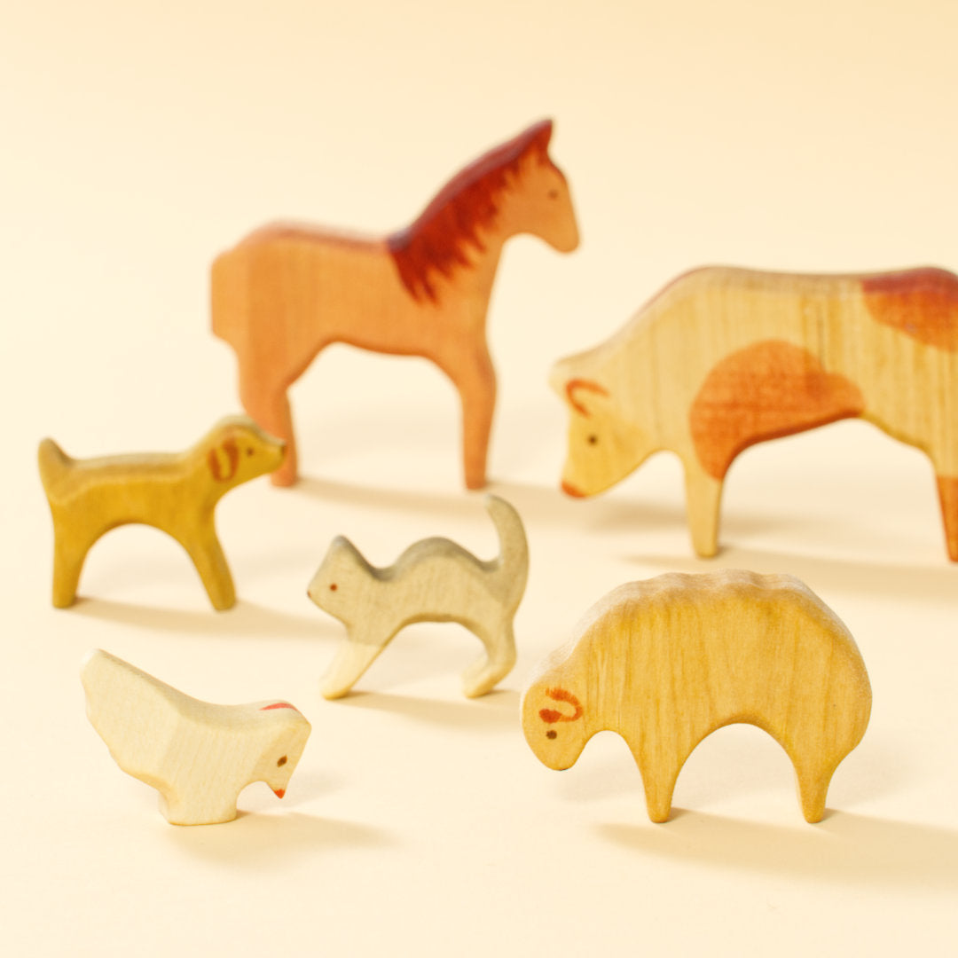 Holztiere-Set Bauernhof, Tiere aus bemaltem Naturholz