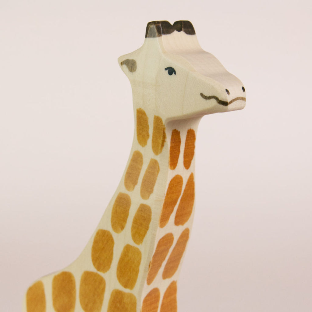 Giraffe Spielfigur aus Holz von Holztiger – Foto 2