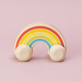 Greiffahrzeug Regenbogen, goki Babyspielzeug
