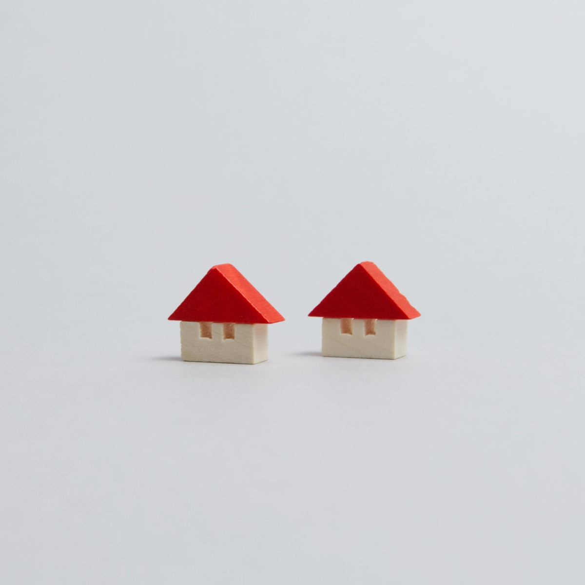Holzminiatur Hausbau in der Streichholzschachtel