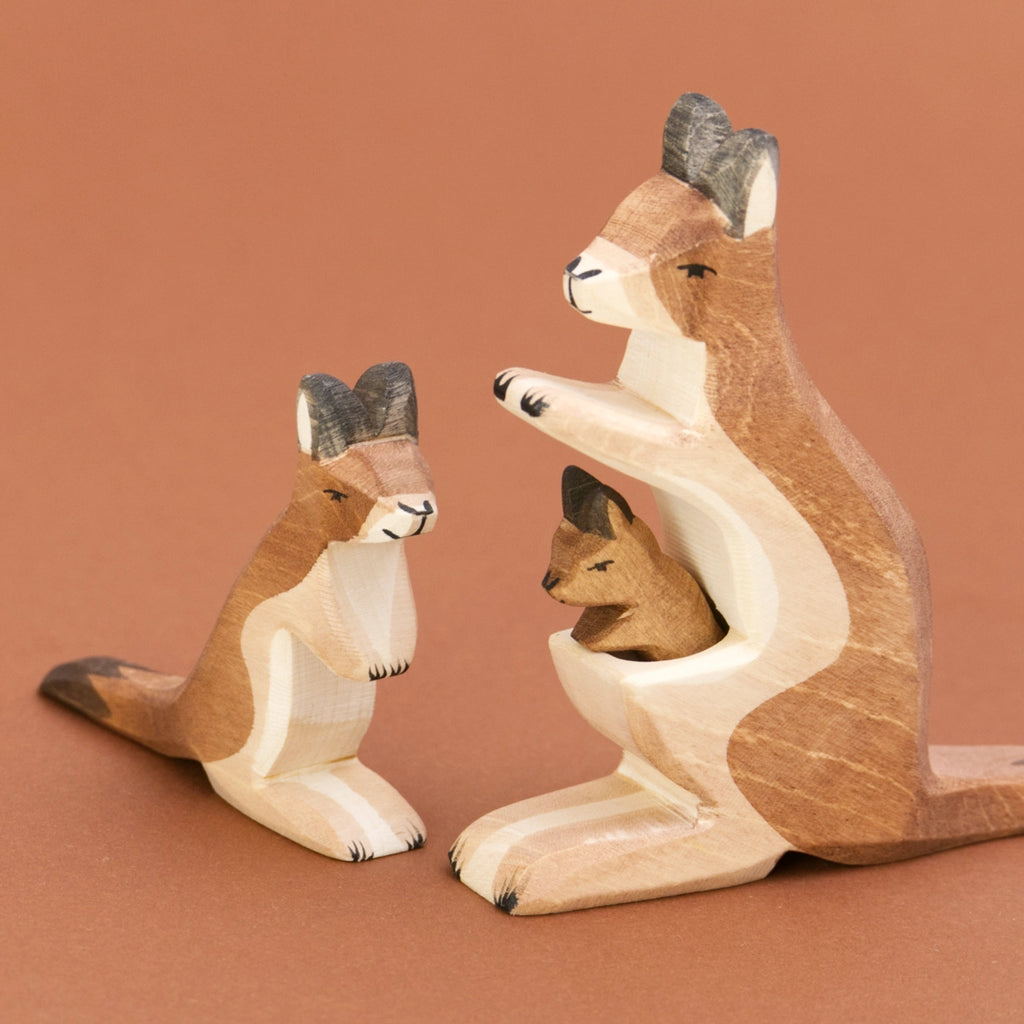 Ostheimer Känguru klein, Holzfigur – Foto 3