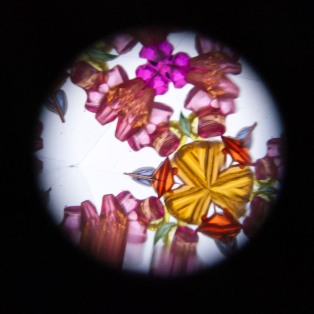Ein Blick durch das Kaleidoskop der Marke Goki.