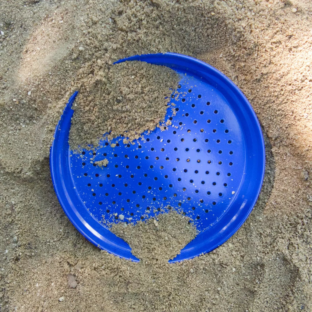 Glückskäfer Sandsieb aus Metall, blau