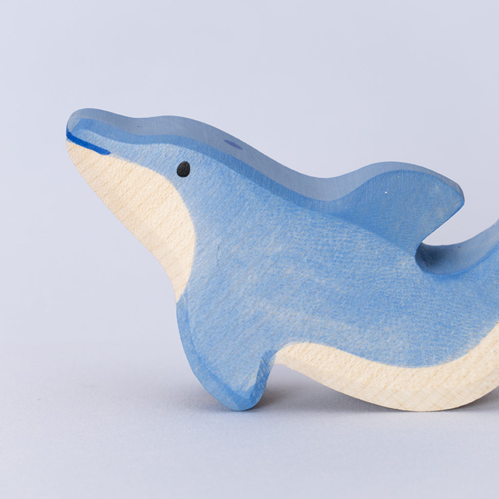 Kleiner Delfin von Holztiger, Spielfigur – Foto 2
