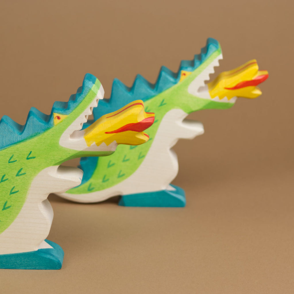 Holzfigur Drache, grün von Holztiger – Foto 2