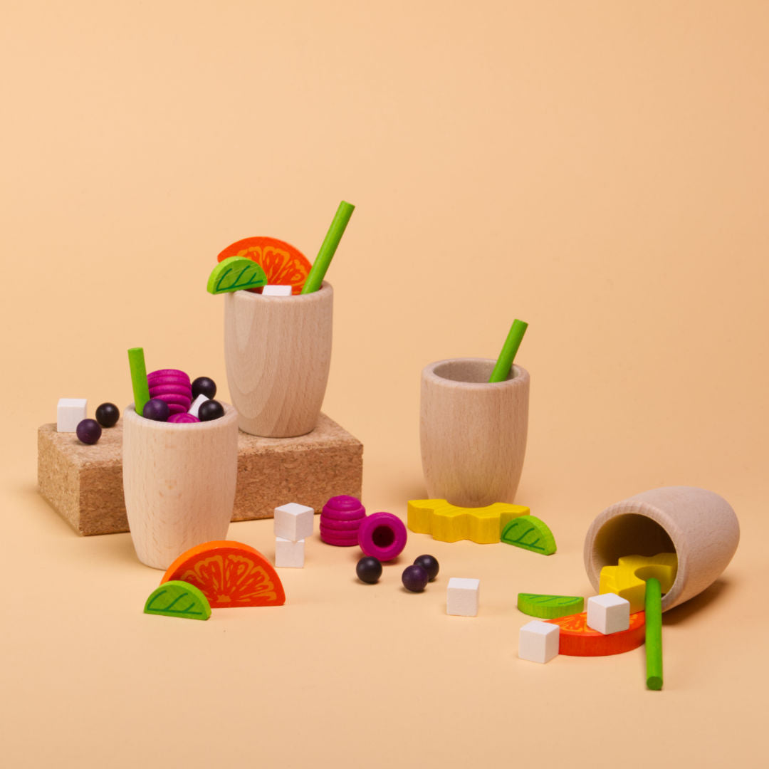 Limonade oder Cocktail – Mixbecher für vier