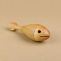 Urfisch Rassel, naturbelassenes Babyspielzeug