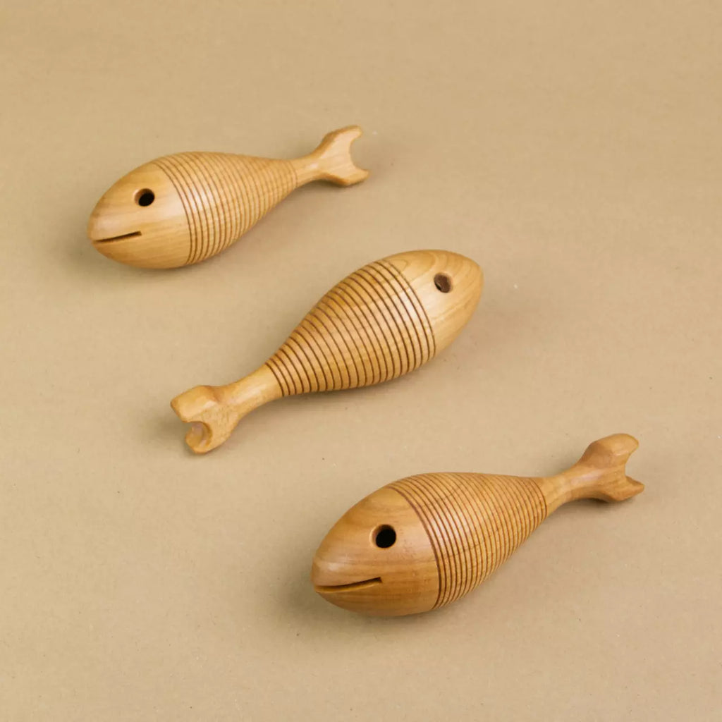 Urfisch Rassel, naturbelassenes Babyspielzeug – Foto 5