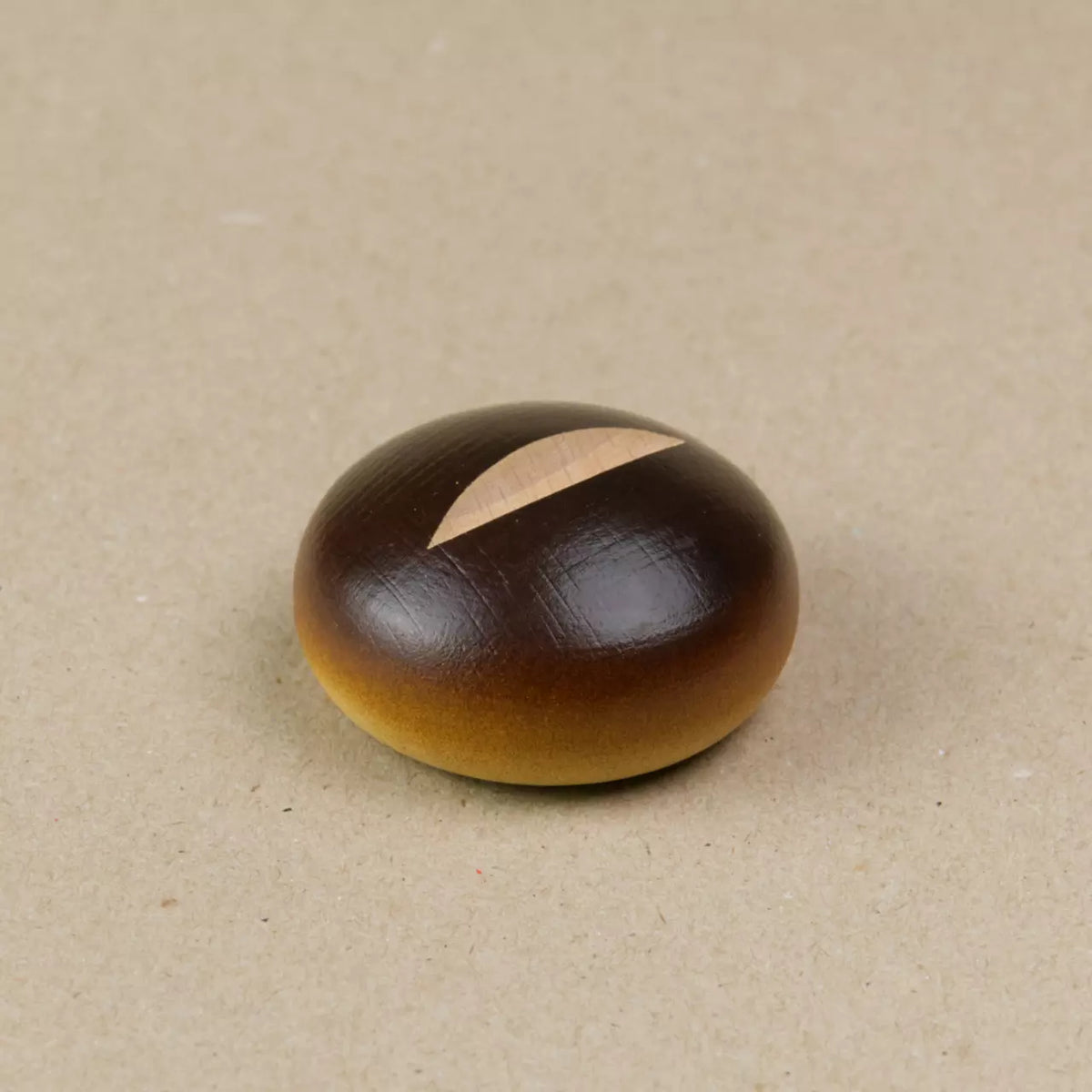 Laugenbrötchen aus Holz, Spielzeugbrötchen