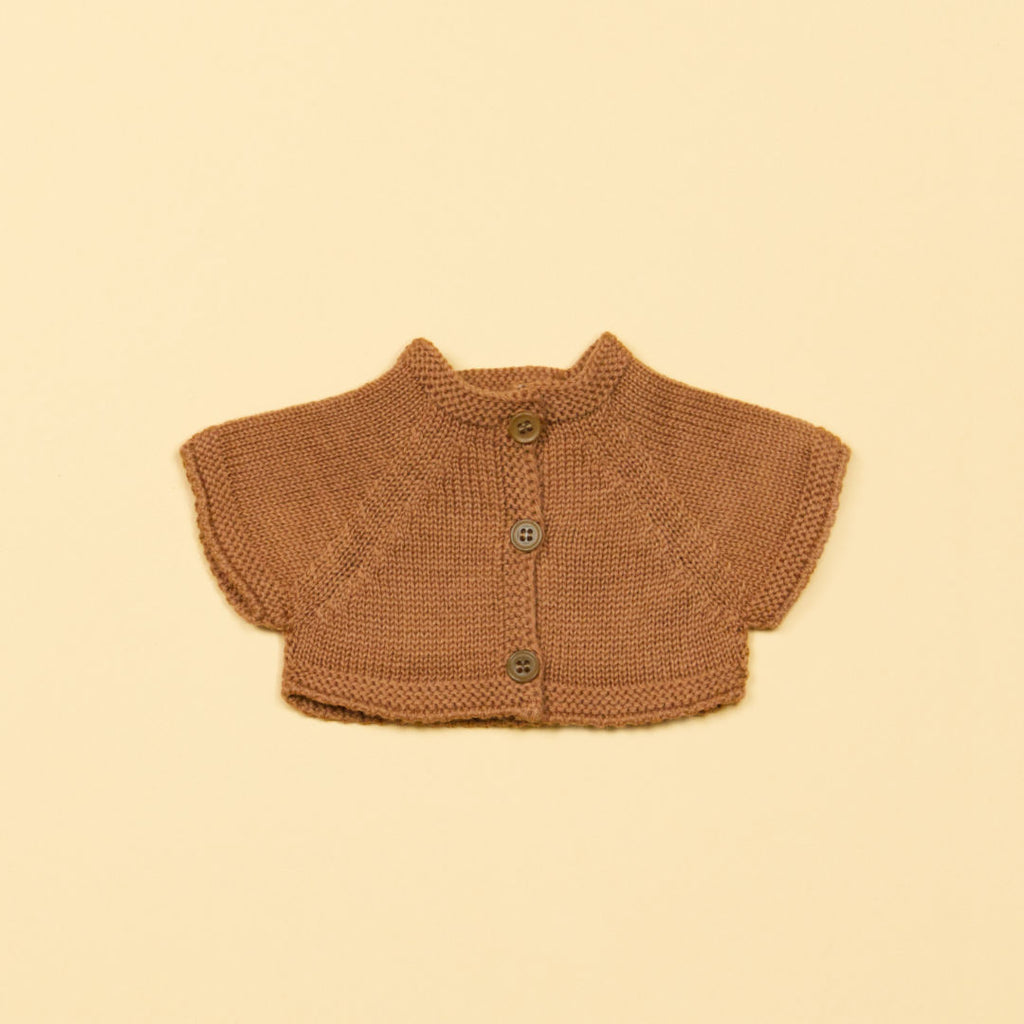 Look #35, Strickjacke in braun aus organischer Baumwolle von Gommu.