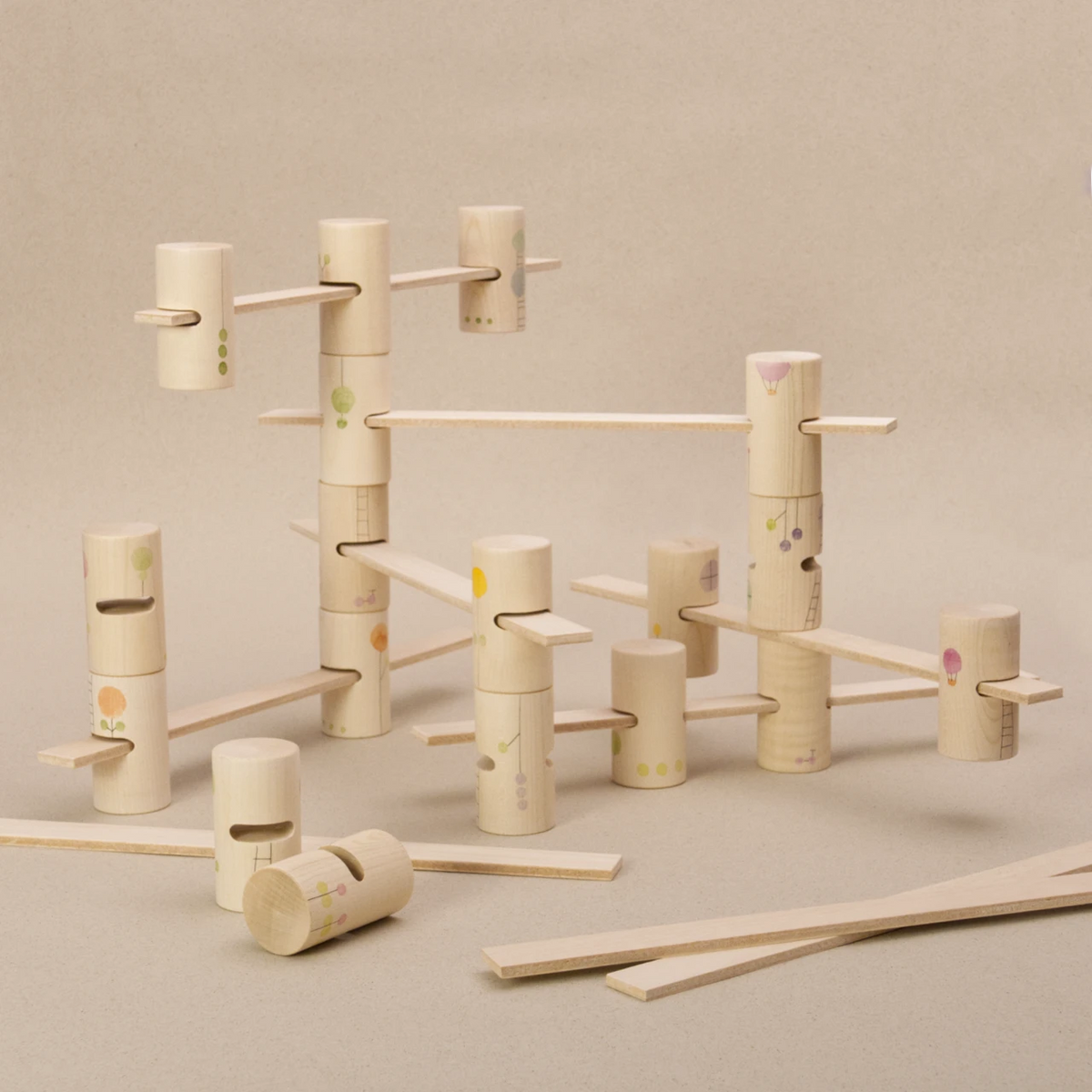 Grapat Woodland, Open-Ended-Holzspielzeug