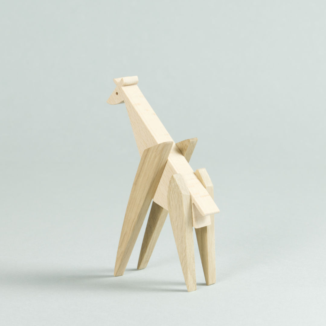 Giraffen Holzfigur aus Magnetischem Puzzle.