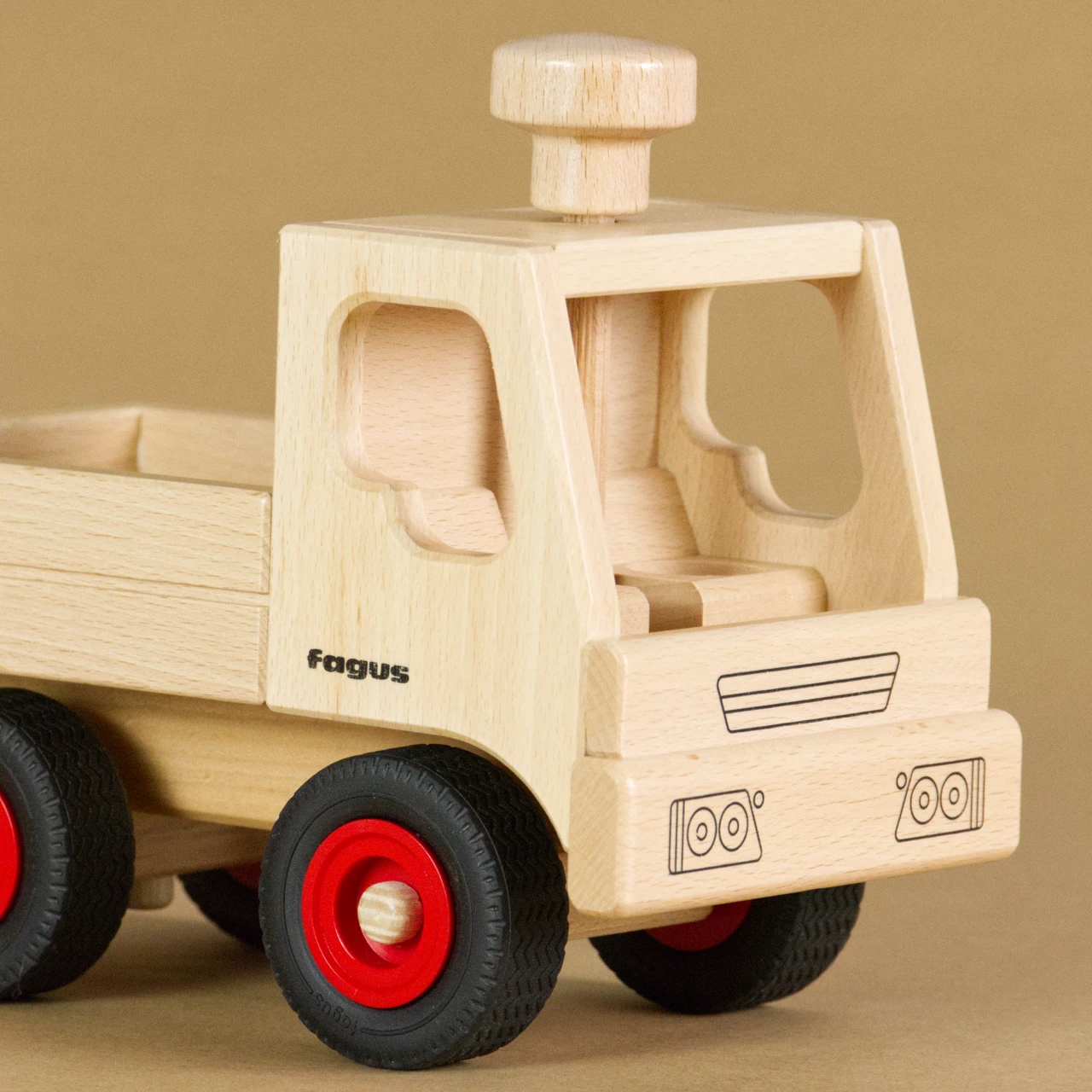 fagus Unimog, Holzfahrzeug Basismodell – Bild 2