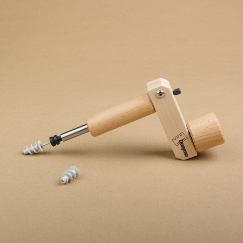 Dusy Schrauber Set: Handbohrer und Pappdübel