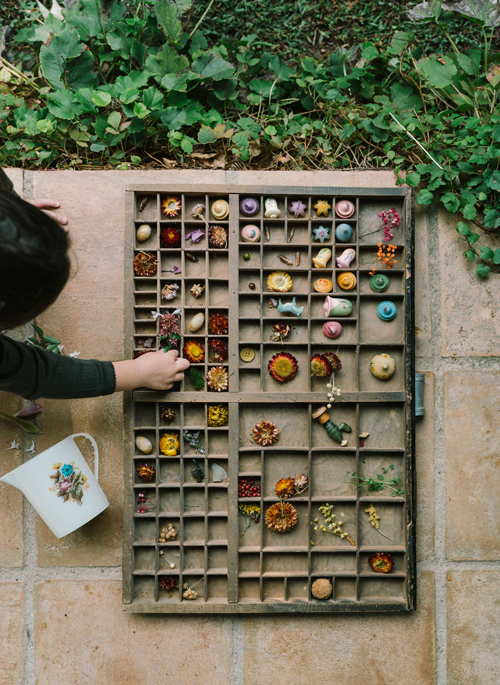 Grapat Flower Meadow, Holzspielzeug Blumen – Bild 4
