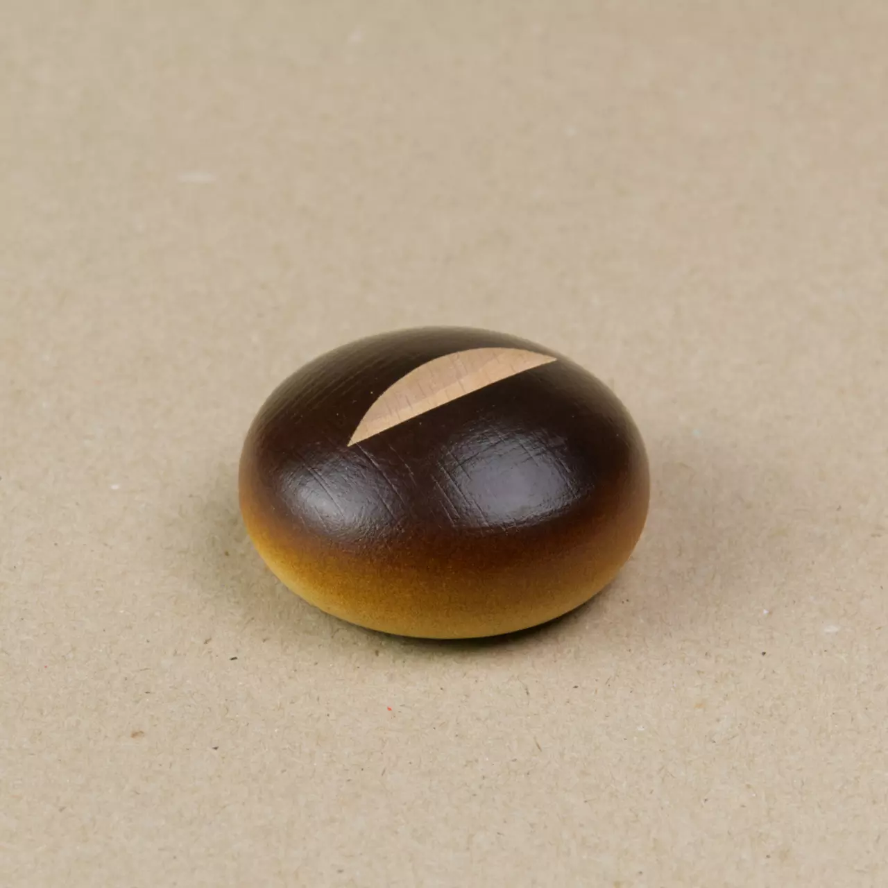 Laugenbrötchen aus Holz, Spielzeugbrötchen