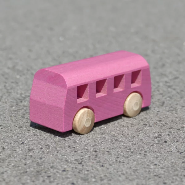 Rosa Spielzeug Bus aus Holz, Beck